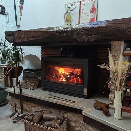 Mas Peu Del Causse Bed & Breakfast ทูเยร์ ภายนอก รูปภาพ